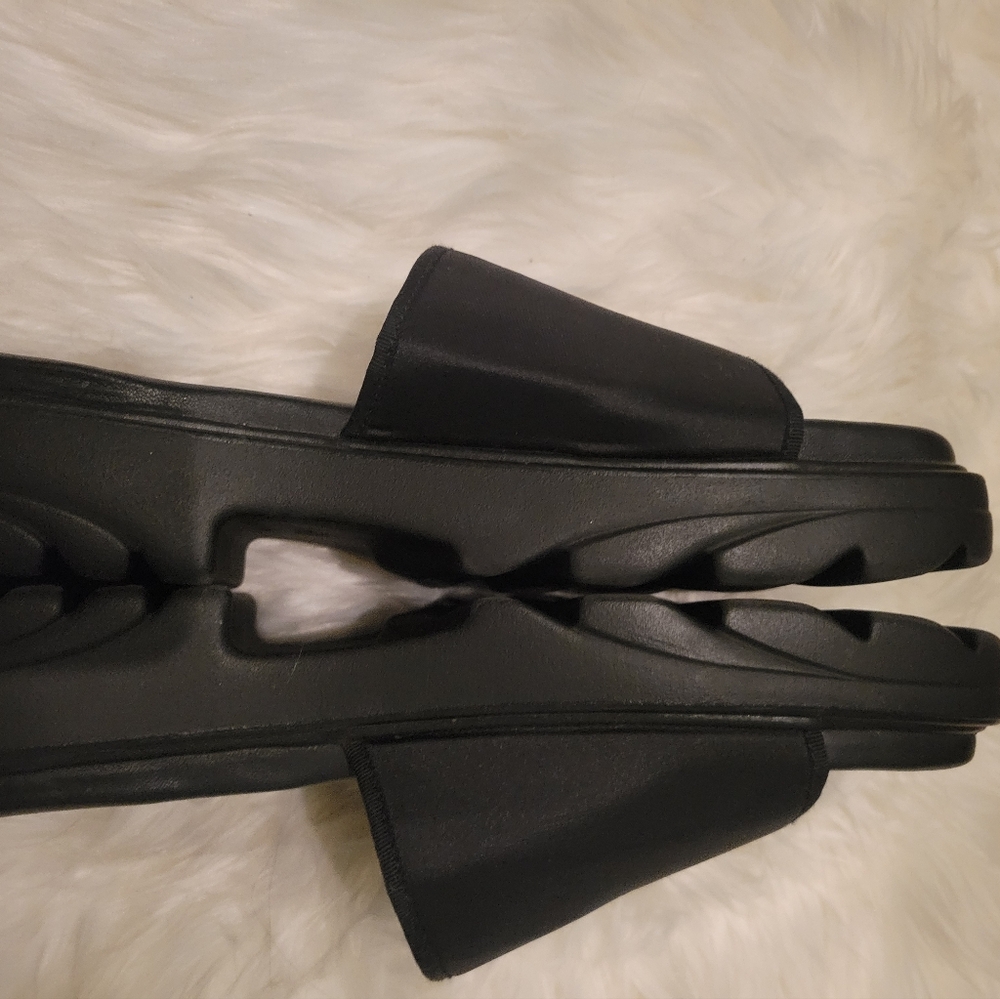 H&M Chunky Platform Neoprene Slides - image 5
